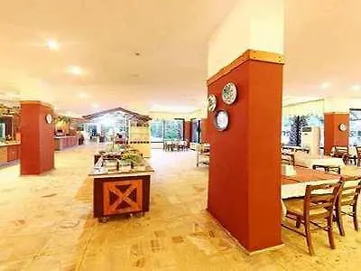 Cande Festival Hotel