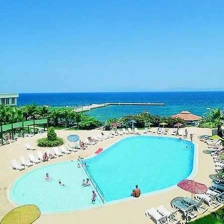 Cande Festival Hotel 4*